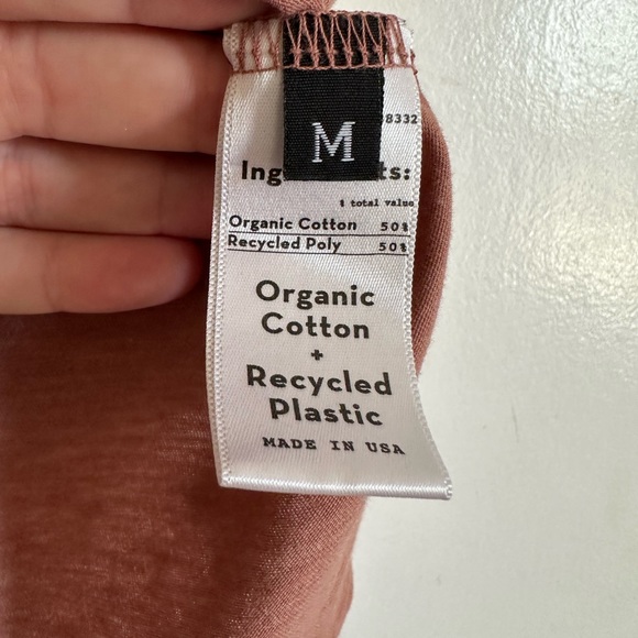 Barry’s Bootcamp ‘Fearless’ Pink Workout Athletic Activewear Tank size Medium - Picture 6 of 7